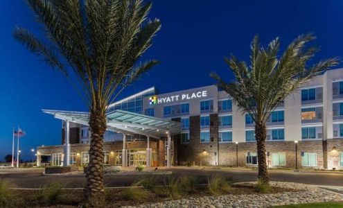 Hyatt Place Delano