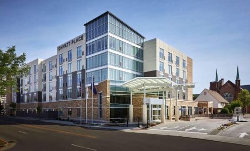 Hyatt Place Evansville / Downtown