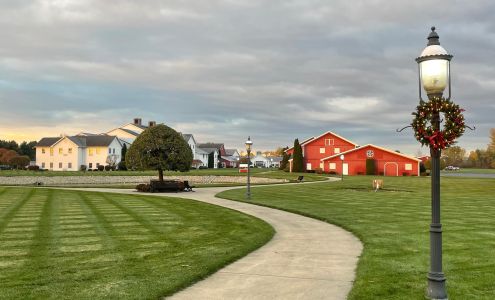Farmstead Inn & Conference Center