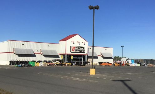 Tractor Supply Presque Isle