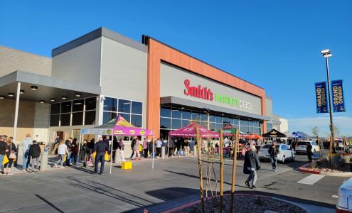 Smith's Marketplace