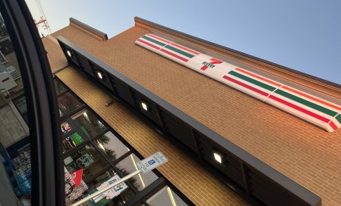 7-Eleven