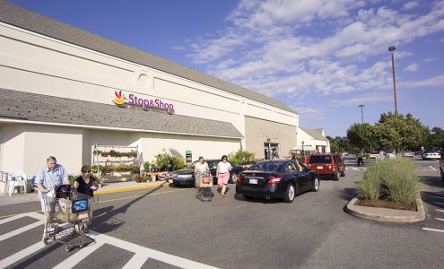 Yarmouth Shopping Center