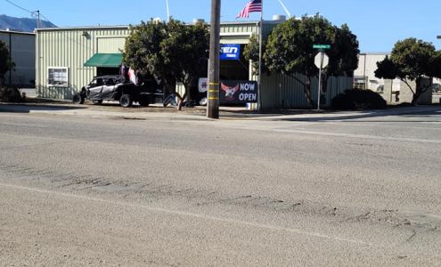 D&J Tire Service Gonzales