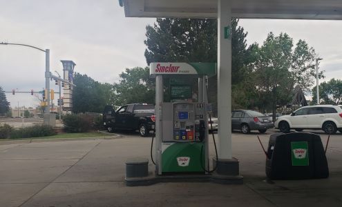 Sinclair Gas Station