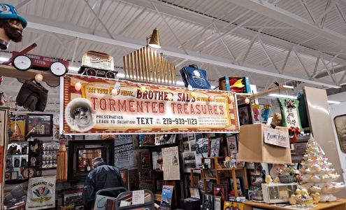 America's Antique Mall - Highland