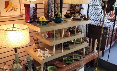 Vintage UnderGround Sales and Consignment