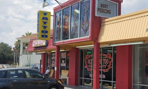 Surf Style 109: Surf, Swimwear, Sporting Goods in Destin