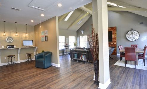 Enclave 425 Apartments