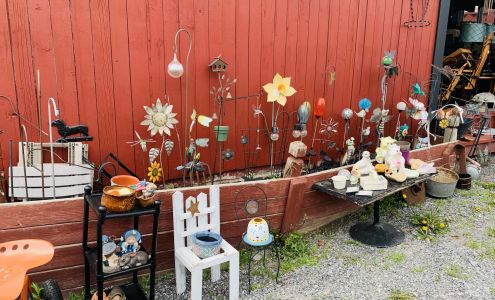 Aprils Finds Antiques & Collectibles