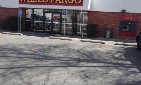 Wells Fargo Bank Raton