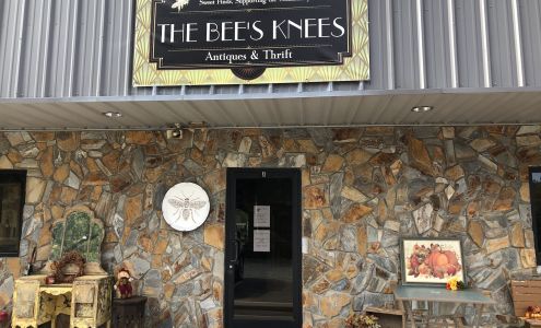 THE BEE’S KNEES- Antique & Thrift