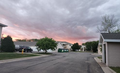 Valley Pointe Apartments