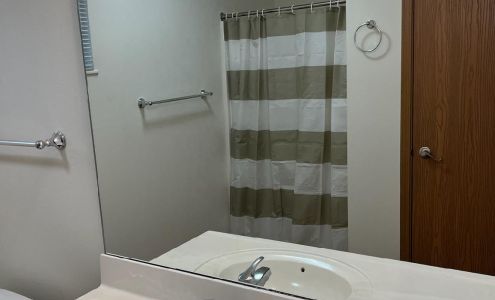 Prairie Oaks Apartments