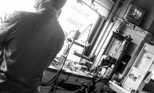 Edward E Petri Co. Jewelers