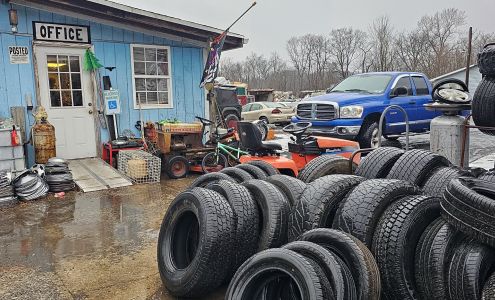 Roberts Auto Salvage