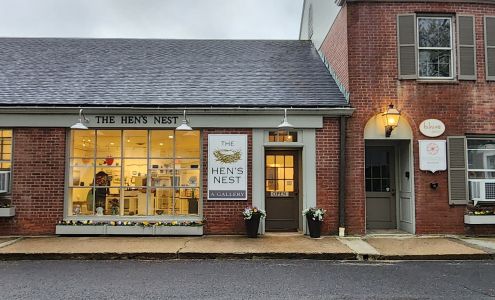 The Hen's Nest Gallery Washington Depot