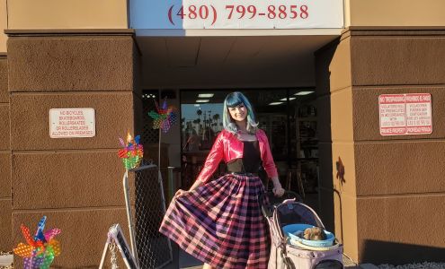 Catalina Antiques And Home Decor