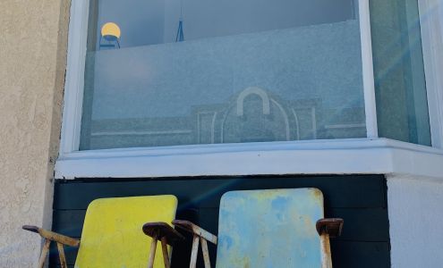 Speck Salon 1903 Fremont Ave, South Pasadena California 91030