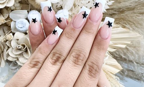 Crown Royal Nails Lounge 30622 Santa Margarita Pkwy D101, Rancho Santa Margarita California 92688