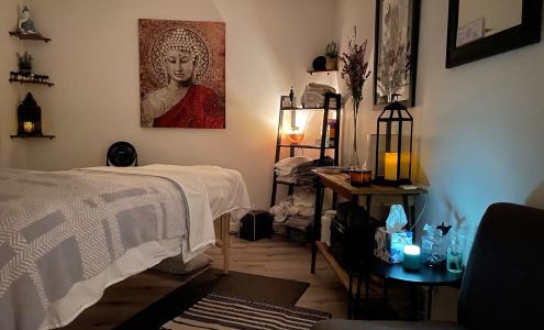 ZenTopia Massage-Shannon Shora Huy LMT 25708