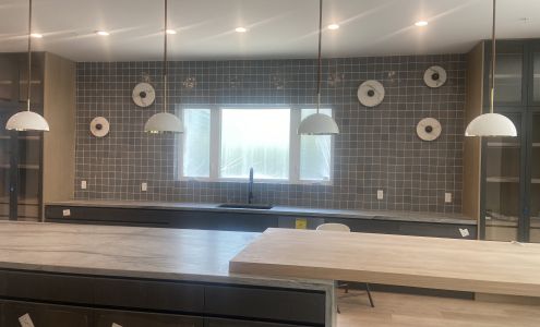 OC Electric & Solar 18504 Beach Blvd, Huntington Beach California 92648