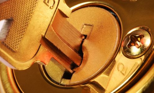 Triangle Locksmith 615 North Twin City Hwy, Nederland Texas 77627