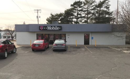 T-Mobile Authorized Retailer