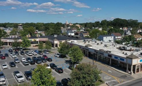 Valley Stream Shopping Center