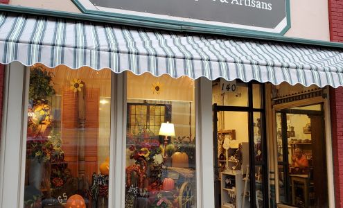 Mystique Moon Antiques & Artisans