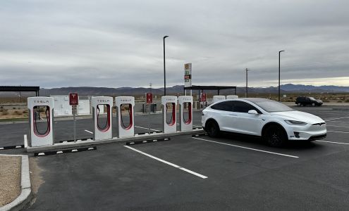 Tesla Supercharger Willow Beach
