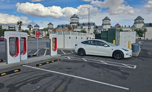 Tesla Supercharger