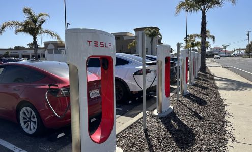 Tesla Supercharger