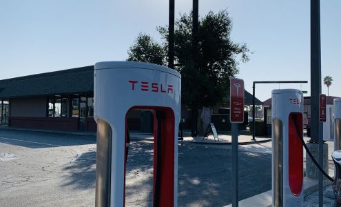 Tesla Supercharger