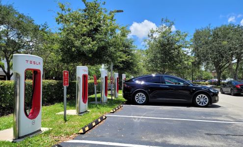 Tesla Supercharger