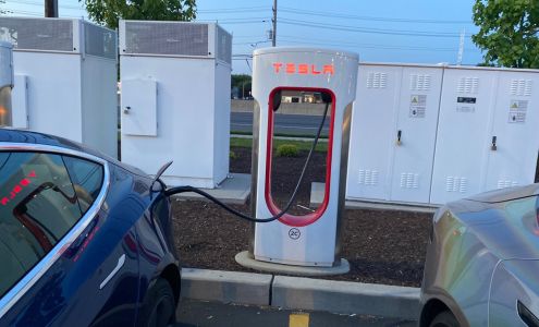 Tesla Supercharger