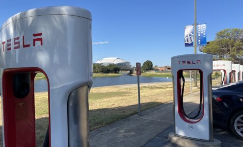 Tesla Supercharger