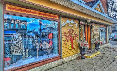 The Tiny Pair Tree | Family Co