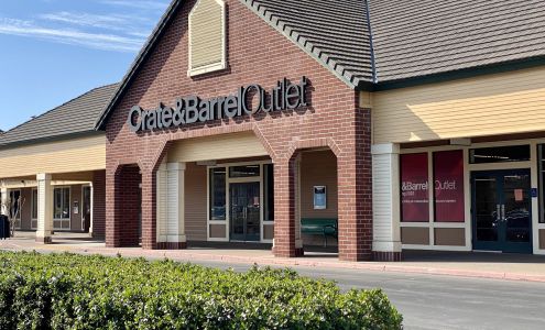 Crate & Barrel Outlet