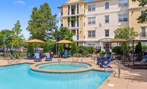 Sofi at Salem Station