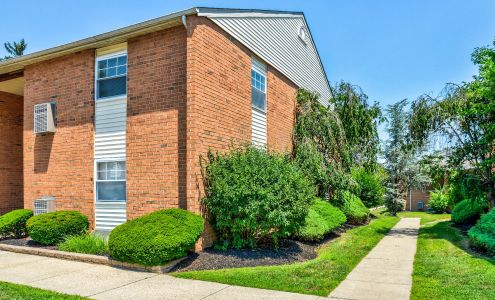 Crossings at Glassboro Apts