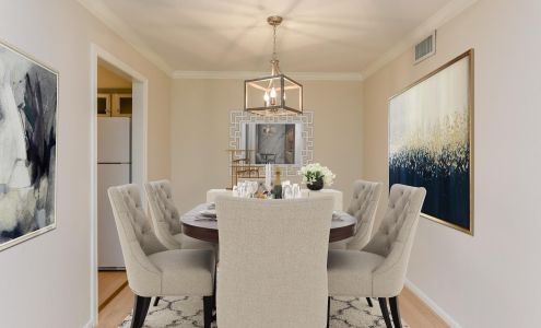 Caroline Allison - Realtor Houston TX - Caroline Allison Team - Best Houston Realtors