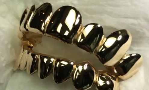 The Grill Guys : Gold Teeth Grillz Tooth Gem Gems & Teeth Whitening