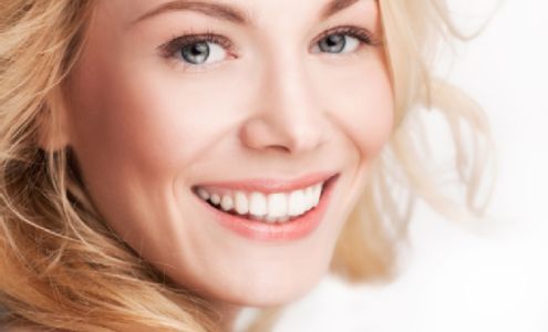 Universal Dental of Hyde Park