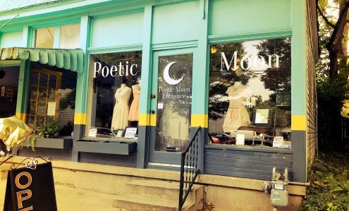 Poetic Moon Boutique