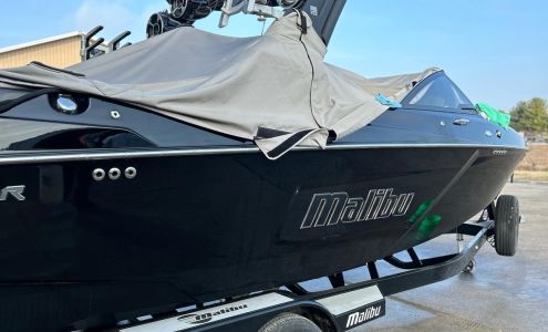 Carr Tech Smart Autobody Solutions 6279 IN-15, Leesburg Indiana 46538