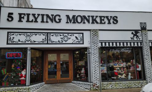 5 Flying Monkeys