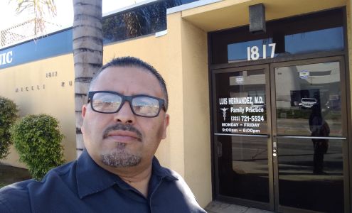Dr. Luis Hernandez, MD