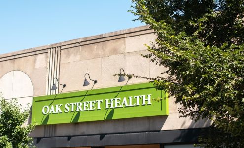 Oak Street Health Portage Park Primary Care Clinic