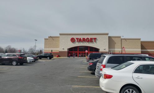 Shoppes At Greenbush Commons